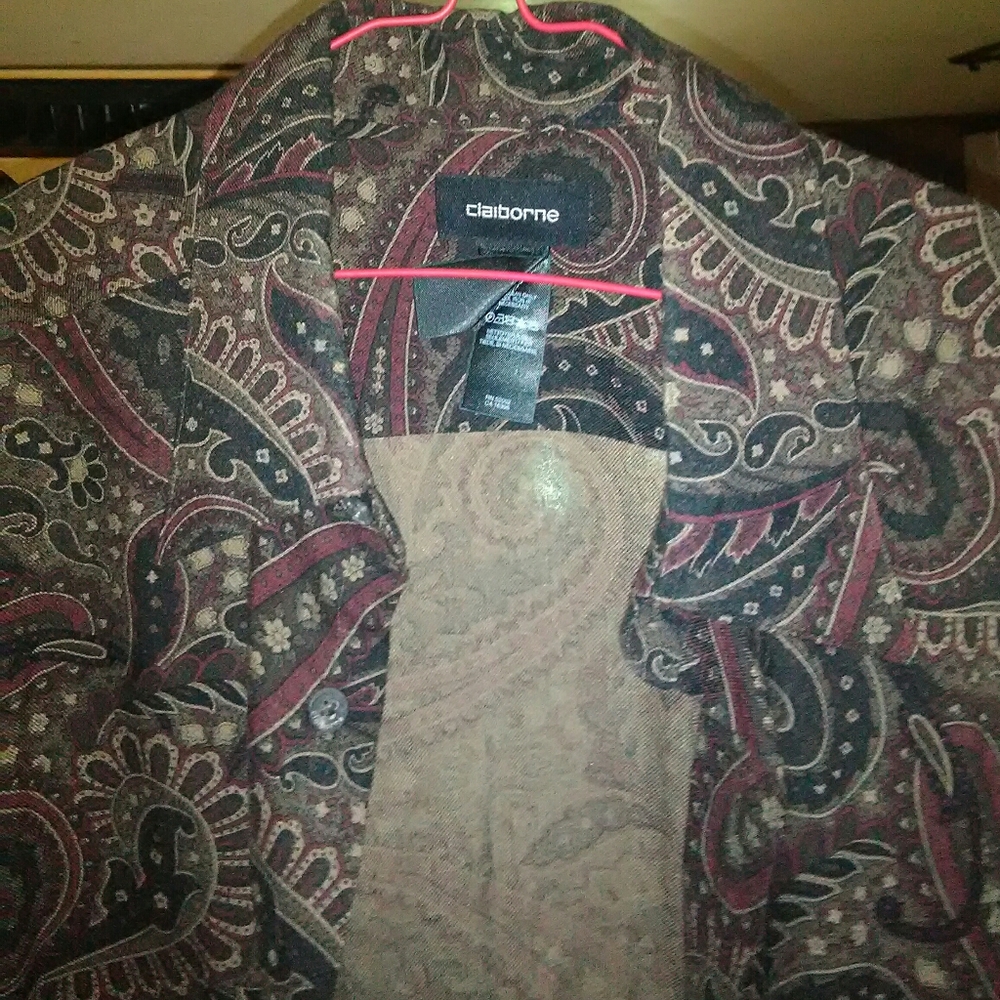 Claiborne men's Paisley button down shirt